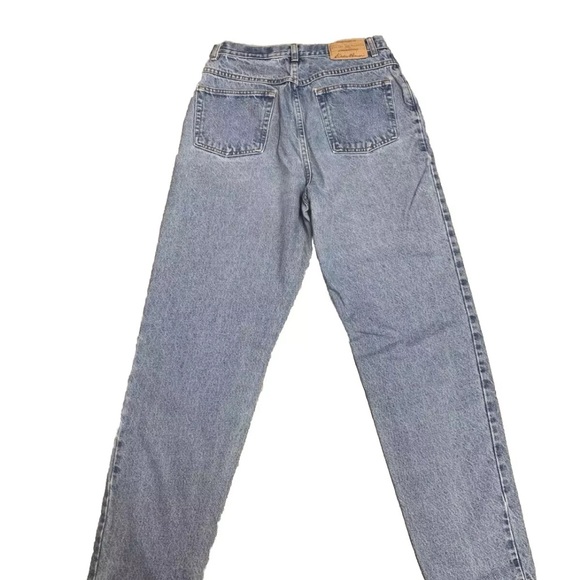 VTG Eddie Bauer Classic Fit Faded Blue Denim Mom Jeans Size 12 - Picture 2 of 12